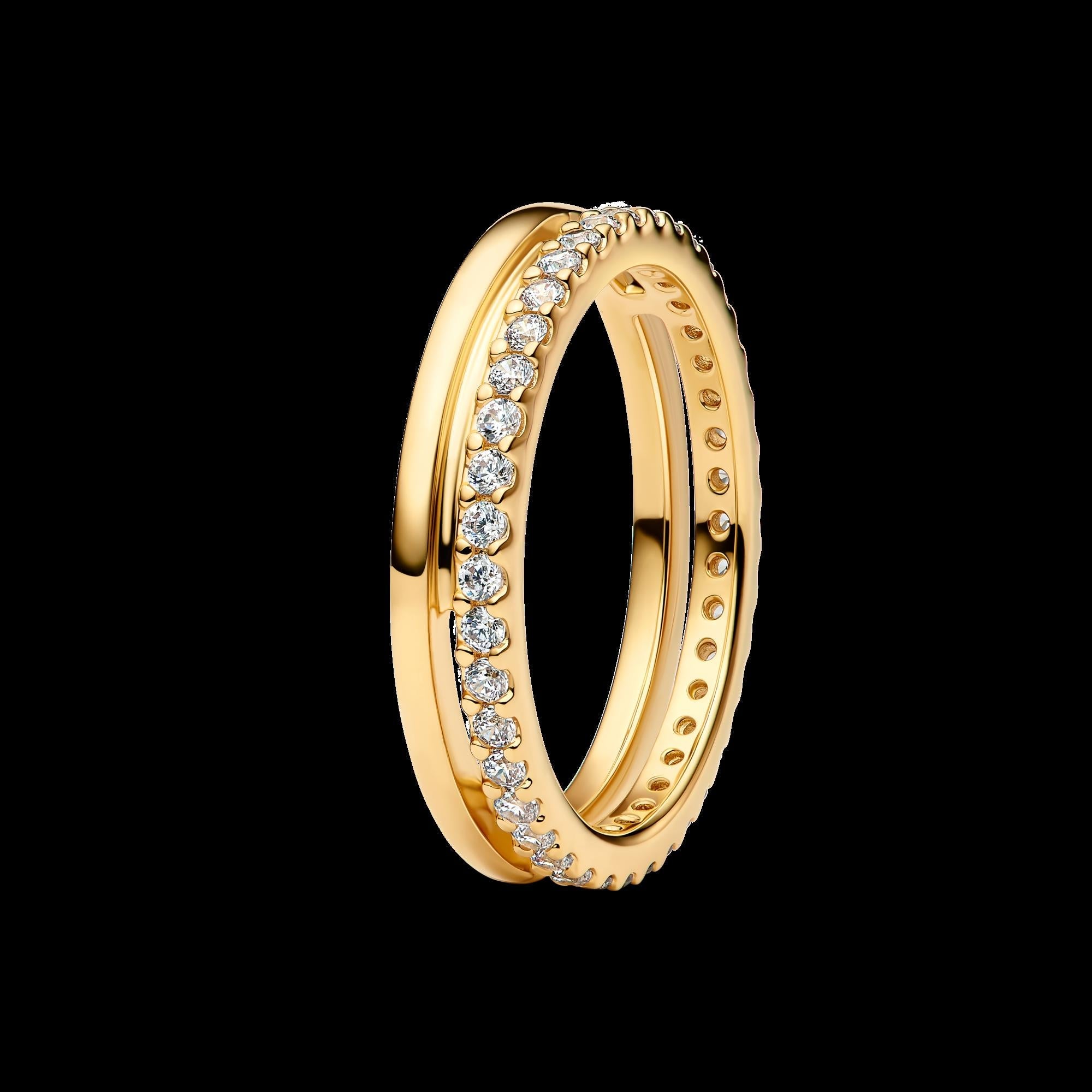 Oval Sparkling Halo Ring