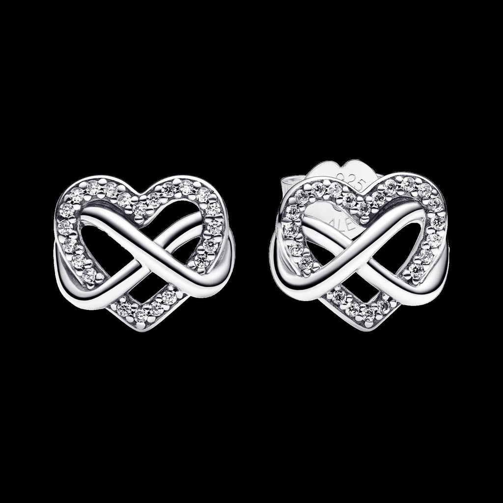 Sparkling Infinity Heart Collier Necklace